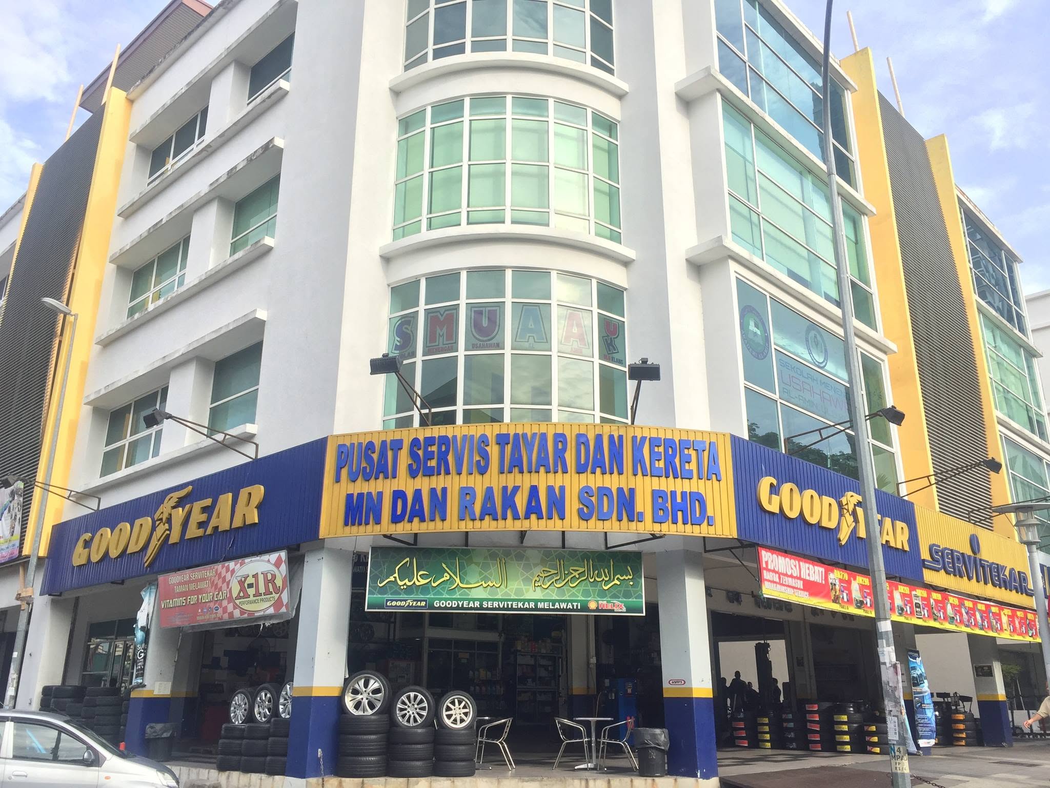 MN DAN RAKAN MELAWATI KL 7